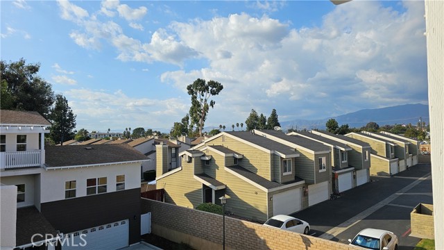 Detail Gallery Image 11 of 11 For 904 S Palmetto Ave #B,  Ontario,  CA 91762 - 4 Beds | 3 Baths