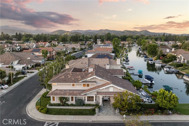 2567 Oakshore Drive, Westlake Village CA: https://media.crmls.org/medias/ec9140b1-a7a2-4960-880a-8a31ed2e1666.jpg