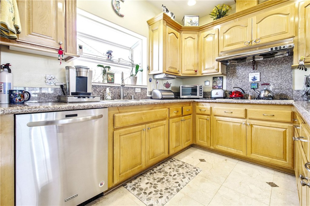 MLS #SB25242044 image #8