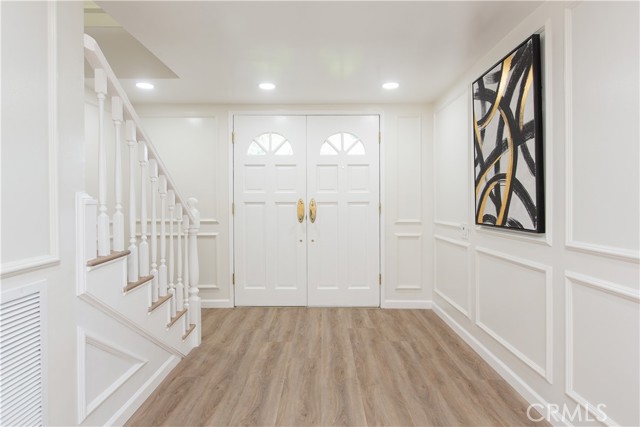 14879 Jadestone Drive, Sherman Oaks CA: https://media.crmls.org/medias/ec9310a6-6c94-43fb-972d-16aa37675923.jpg