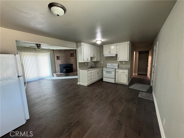 Detail Gallery Image 14 of 27 For 3723 Buckeye St, Clearlake,  CA 95422 - 3 Beds | 1/1 Baths