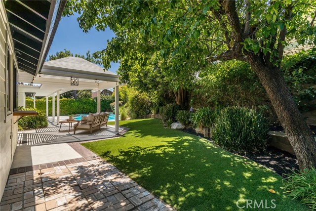 Image 47 of 75 For 25655 Yucca Valley Road