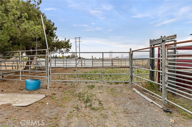 Detail Gallery Image 49 of 74 For 3998 Bluff, Norco,  CA 92860 - 4 Beds | 2/1 Baths