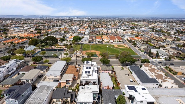 2314 Grant, Redondo Beach, California 90278, 4 Bedrooms Bedrooms, ,3 BathroomsBathrooms,Residential,For Sale,Grant,SB24134407