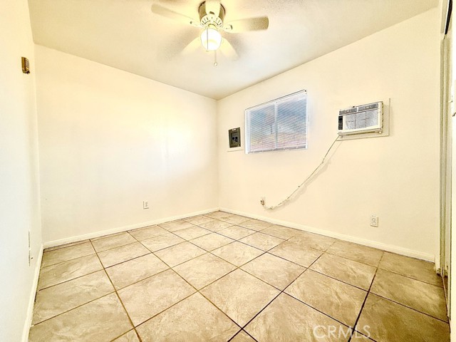 Detail Gallery Image 9 of 9 For 974 Grand, Colton,  CA 92324 - 2 Beds | 1 Baths