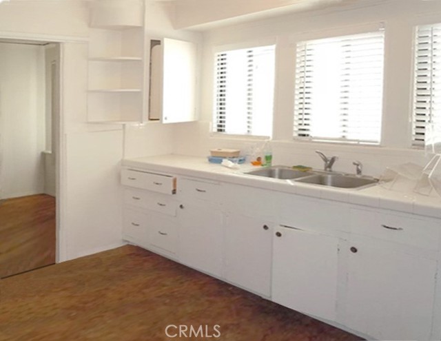 721 Catalina Avenue, Redondo Beach, California 90277, 2 Bedrooms Bedrooms, ,1 BathroomBathrooms,Residential,Sold,Catalina,SB22078587