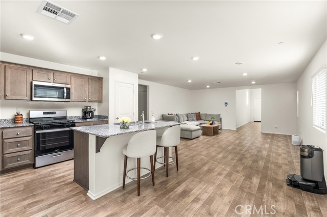 Detail Gallery Image 22 of 46 For 30555 Draco, Winchester,  CA 92596 - 5 Beds | 3 Baths