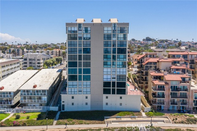 531 Esplanade, Redondo Beach, California 90277, 2 Bedrooms Bedrooms, ,2 BathroomsBathrooms,Residential,Sold,Esplanade,SB22172842