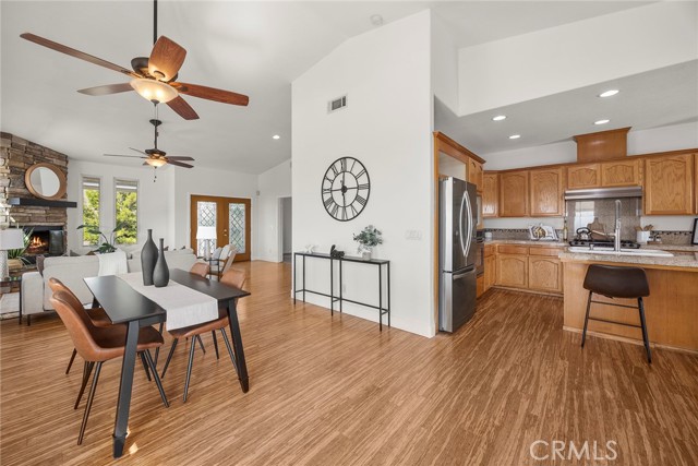 Detail Gallery Image 11 of 49 For 7871 Virtue Vista Dr, Jurupa Valley,  CA 92509 - 4 Beds | 2/1 Baths