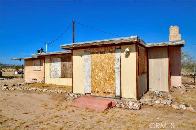 Detail Gallery Image 15 of 45 For 62105 Moon Dr, Joshua Tree,  CA 92252 - 1 Beds | 2 Baths