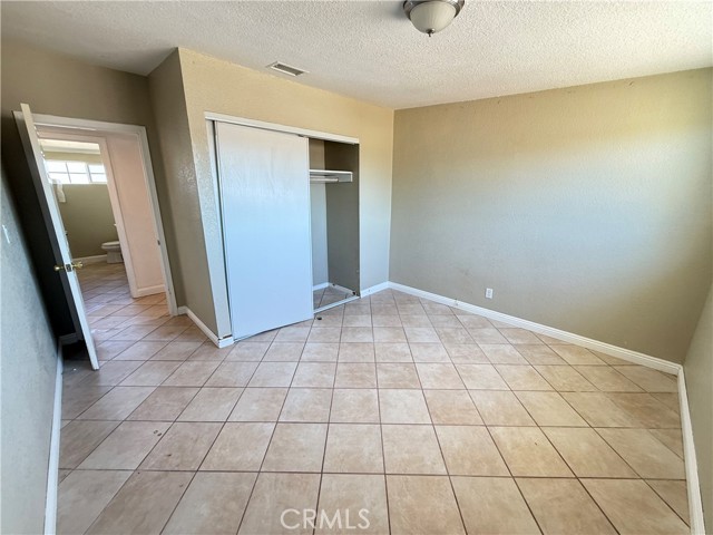 8461 Eucalyptus Avenue, California City CA: https://media.crmls.org/medias/ec9aafa4-0c7b-4d8f-8e35-8a9171cab9c4.jpg