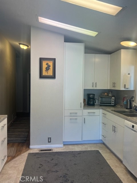 Detail Gallery Image 8 of 39 For 30000 Hasley Canyon Road #104,  Castaic,  CA 91384 - 3 Beds | 2 Baths