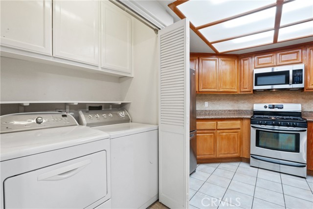 Detail Gallery Image 9 of 35 For 308 S Cabrillo Ave #2,  San Pedro,  CA 90731 - 2 Beds | 2/1 Baths