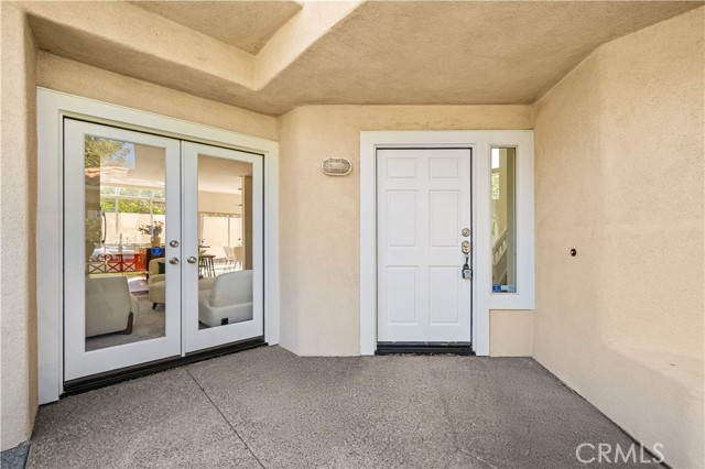 32 Belcanto, Irvine CA: https://media.crmls.org/medias/ec9b21cc-9a57-4ee5-9d0f-92a34c65544d.jpg