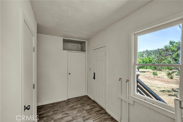 22550 Shady Grove Road, Middletown CA: https://media.crmls.org/medias/ec9c3ffe-0d14-4e02-bf1a-b621716b45ff.jpg