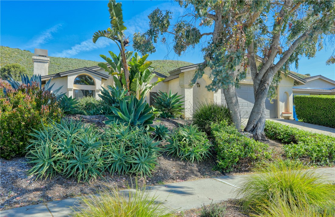Detail Gallery Image 1 of 51 For 276 Encanto, Pismo Beach,  CA 93449 - 3 Beds | 2 Baths