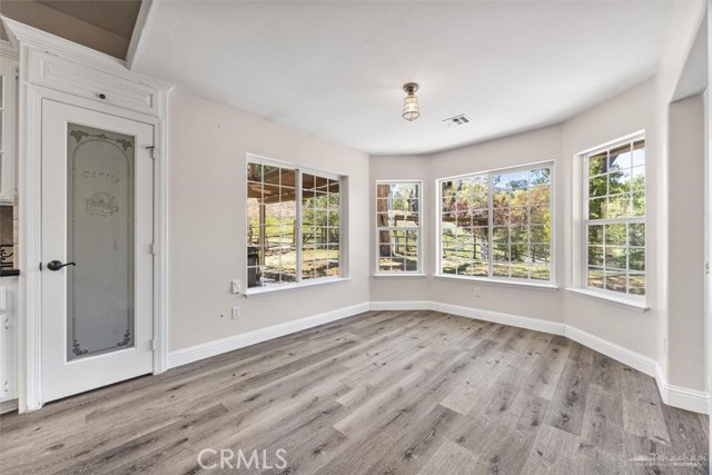 Detail Gallery Image 13 of 36 For 30261 Knight Ct, Tehachapi,  CA 93561 - 3 Beds | 2 Baths