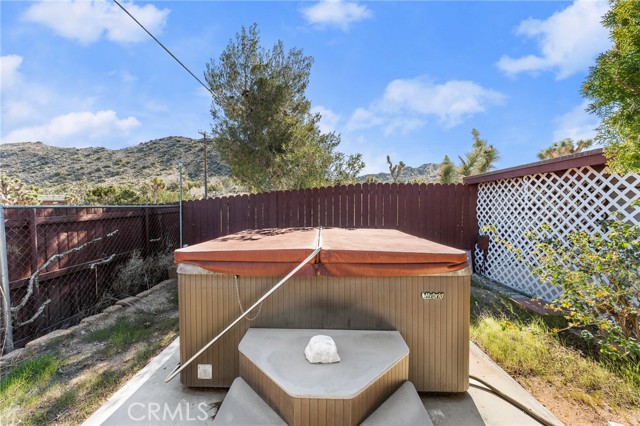 Detail Gallery Image 22 of 36 For 55689 Highland, Yucca Valley,  CA 92284 - 4 Beds | 3 Baths