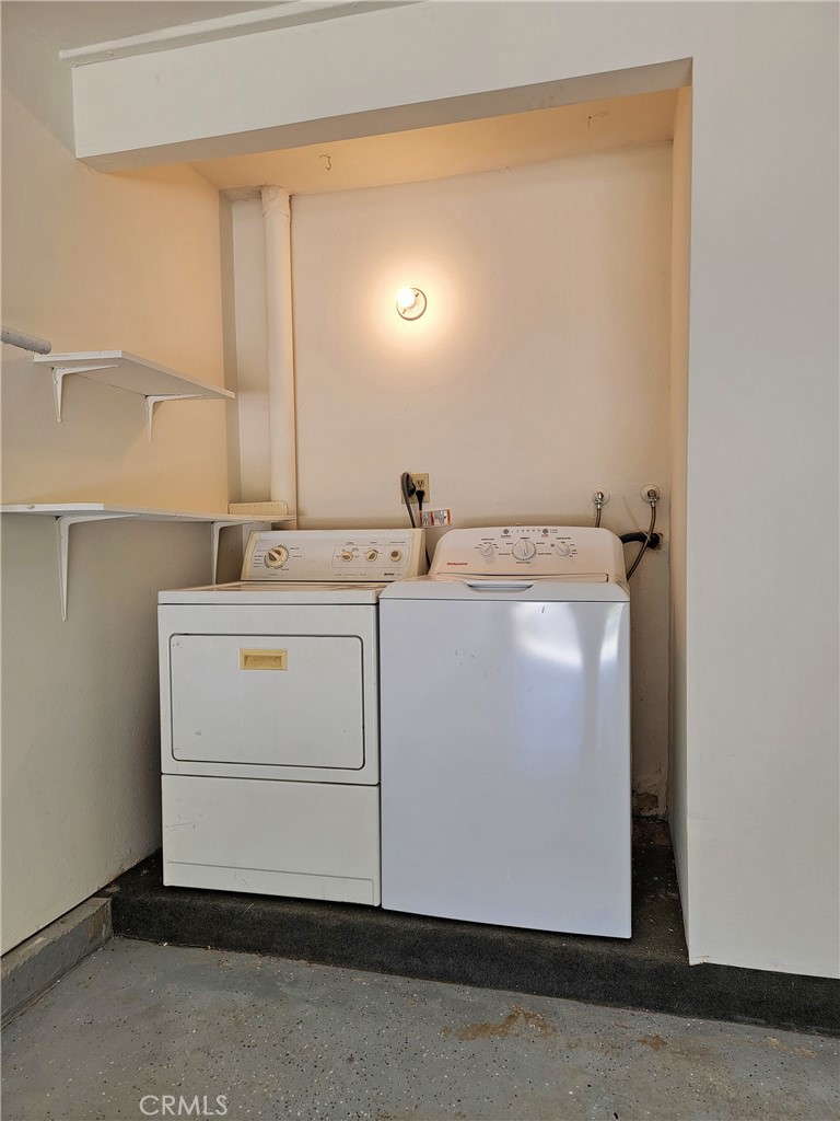 Eca00e37 F6b9 4897 A768 Ad2bf0faeb77