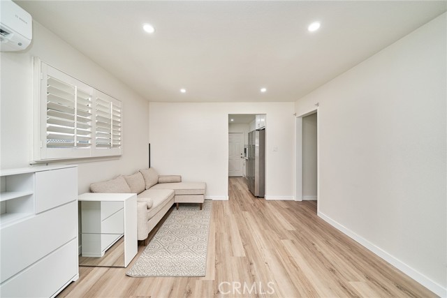 Detail Gallery Image 2 of 28 For 13007 Duffield, La Mirada,  CA 90638 - 4 Beds | 2 Baths