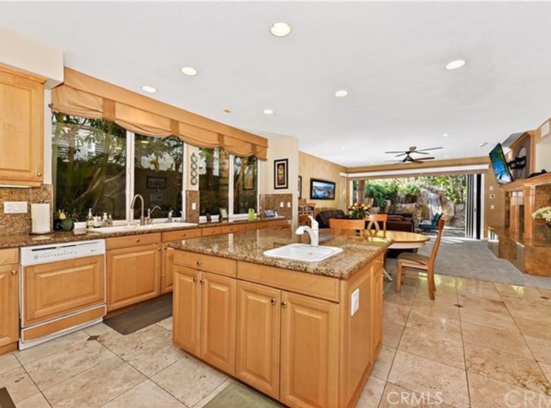 Eca11526 19dd 4274 90d6 D5db6d7af292