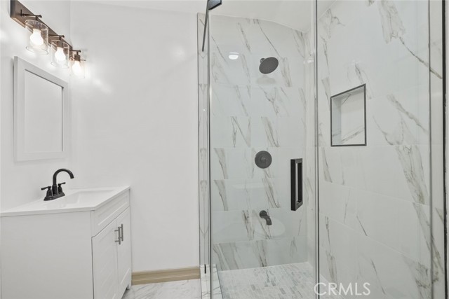 8817 Louise Avenue, Sherwood Forest CA: https://media.crmls.org/medias/eca29659-f77e-4ba7-8748-64a5fddfe422.jpg