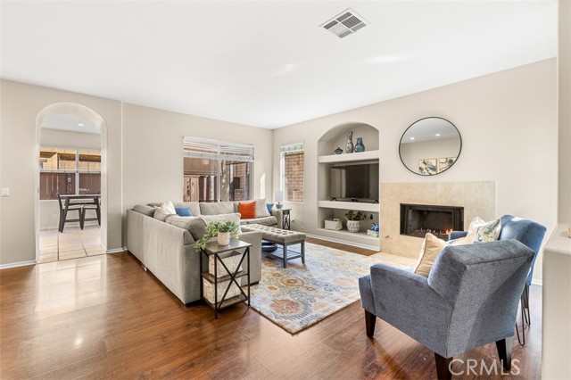 Detail Gallery Image 5 of 17 For 638 Sumner, Oceanside,  CA 92058 - 4 Beds | 2/1 Baths