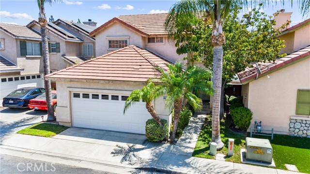 Detail Gallery Image 2 of 47 For 861 Shade Tree Way, Corona,  CA 92878 - 3 Beds | 2/1 Baths