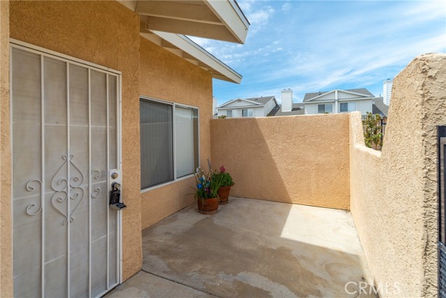 Detail Gallery Image 3 of 30 For 39227 10th St #H,  Palmdale,  CA 93551 - 3 Beds | 2/1 Baths