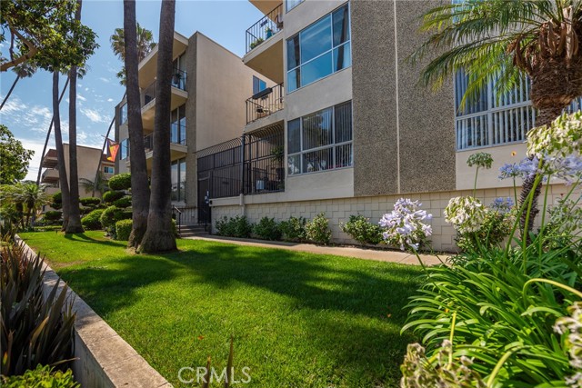 Detail Gallery Image 27 of 33 For 2772 2a E 2nd St #A2,  Long Beach,  CA 90803 - 2 Beds | 2 Baths