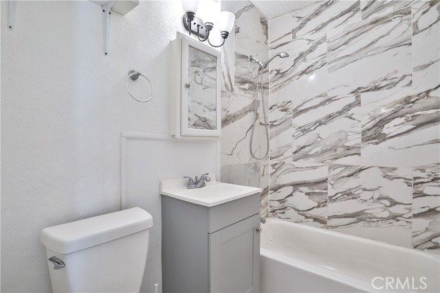 5787 Warren Street, Riverside CA: https://media.crmls.org/medias/eca62933-8c27-442e-b5e6-688fc25707fe.jpg