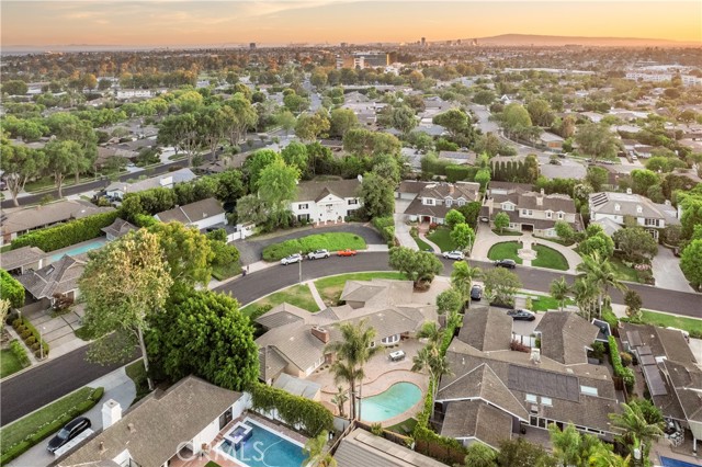 Detail Gallery Image 52 of 53 For 1430 La Perla Ave, Long Beach,  CA 90815 - 4 Beds | 3/1 Baths