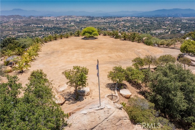 Detail Gallery Image 16 of 38 For 41420 Hacienda Drive, Murrieta,  CA 92562 - – Beds | – Baths