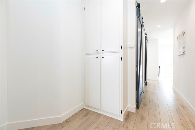 11911 Magnolia Boulevard, Valley Village CA: https://media.crmls.org/medias/eca84b57-b0ae-4d0b-ae75-39a8770b7f9b.jpg