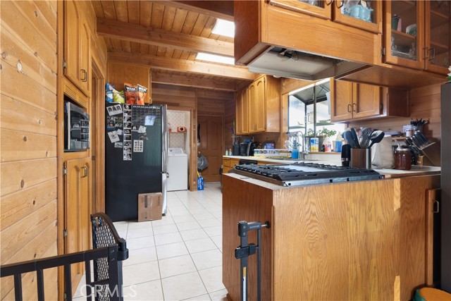 Detail Gallery Image 10 of 38 For 9101 La Paz, Atascadero,  CA 93422 - 2 Beds | 2 Baths