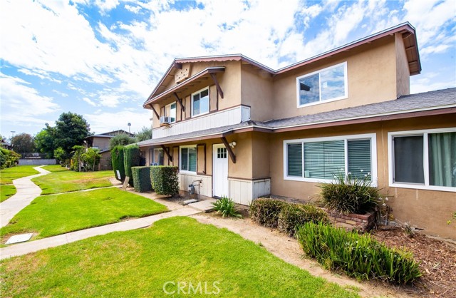 12909 Joshua Lane, Norwalk CA: https://media.crmls.org/medias/eca9697a-af8e-4e4f-8893-e80a36c492f8.jpg