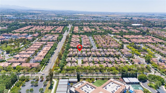 97 Twin Gables, Irvine CA: https://media.crmls.org/medias/ecaa1013-4608-4c70-8026-d4b78febc1c9.jpg