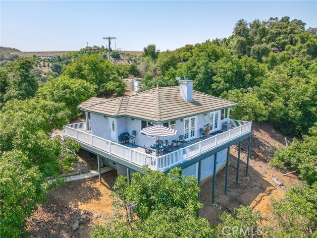 Detail Gallery Image 1 of 43 For 2125 Puerto Del Mundo, Fallbrook,  CA 92028 - 1 Beds | 1 Baths