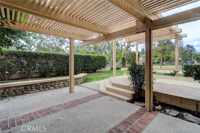 Detail Gallery Image 31 of 36 For 27 Earlymorn, Irvine,  CA 92614 - 4 Beds | 2/1 Baths