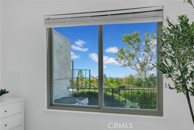 Detail Gallery Image 23 of 36 For 28127 Ridgethorne Ct, Rancho Palos Verdes,  CA 90275 - 3 Beds | 2 Baths