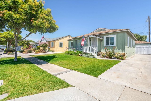 Image 3 for 4752 Pixie Ave, Lakewood, CA 90712