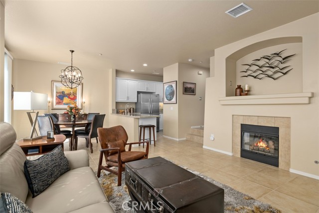 Photo #8: OC23202108 Listing 