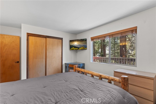 Detail Gallery Image 26 of 42 For 42646 Constellation Dr, Big Bear Lake,  CA 92315 - 4 Beds | 2 Baths