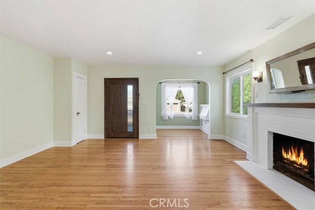 Detail Gallery Image 14 of 62 For 559 W 39th St, San Pedro,  CA 90731 - 3 Beds | 3 Baths