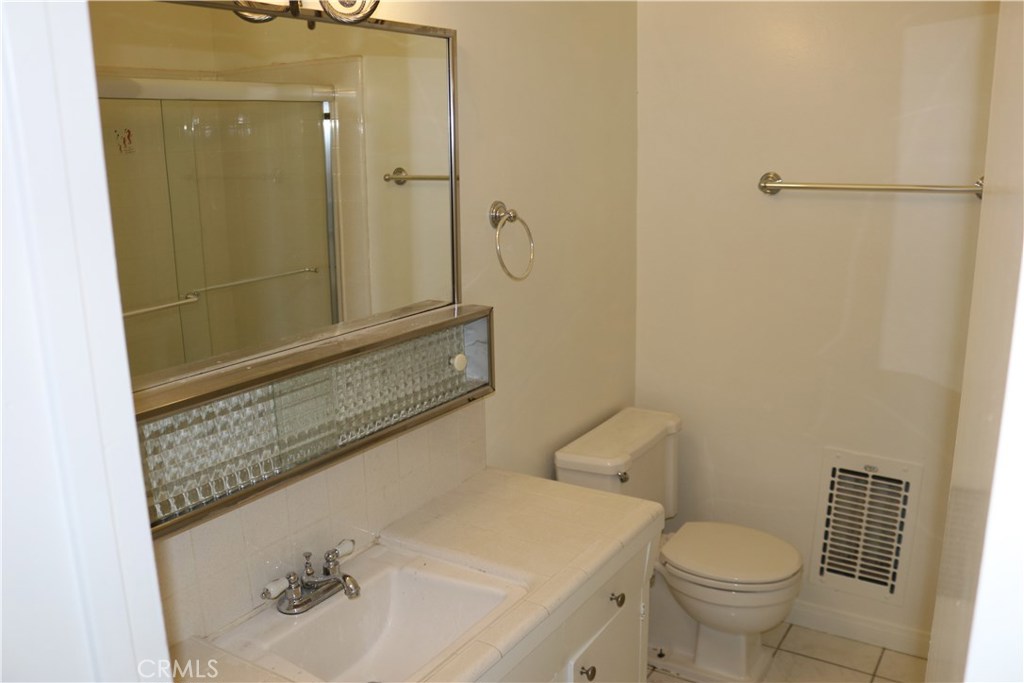 MLS #OC25266888 image #14