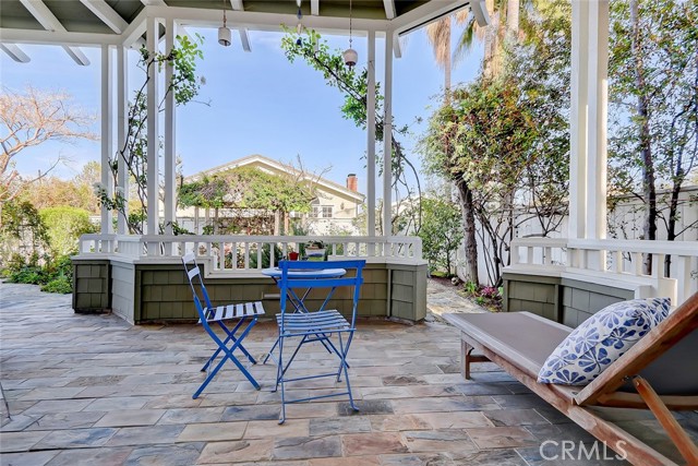 2200 John Street, Manhattan Beach, California 90266, 4 Bedrooms Bedrooms, ,3 BathroomsBathrooms,Residential,Sold,John,SB23065646