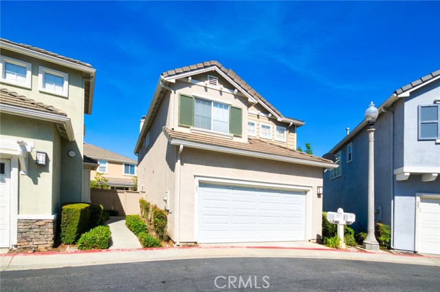 23 Windward Way, Buena Park CA: https://media.crmls.org/medias/ecb180f4-29a2-4b2b-a09a-646fda18f165.jpg