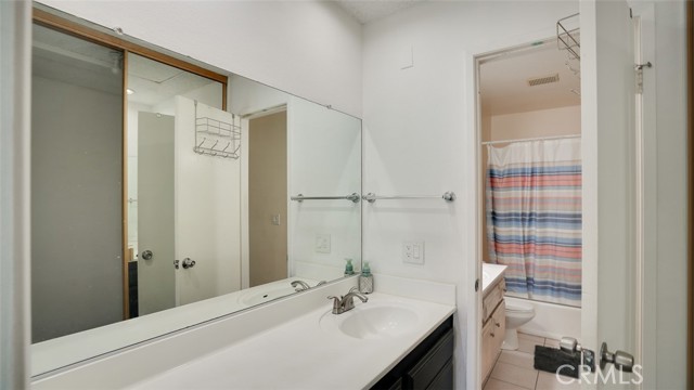 833 Cinnamon, Duarte CA: https://media.crmls.org/medias/ecb19723-c58c-4870-8f57-8e1e9969fcec.jpg