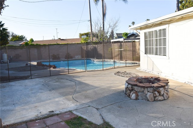 Detail Gallery Image 39 of 43 For 16131 Nassau Ln, Huntington Beach,  CA 92649 - 3 Beds | 3 Baths