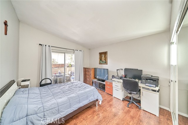 832 Coriander Drive, Torrance CA: https://media.crmls.org/medias/ecb28c04-1945-4965-b873-47d02d526875.jpg